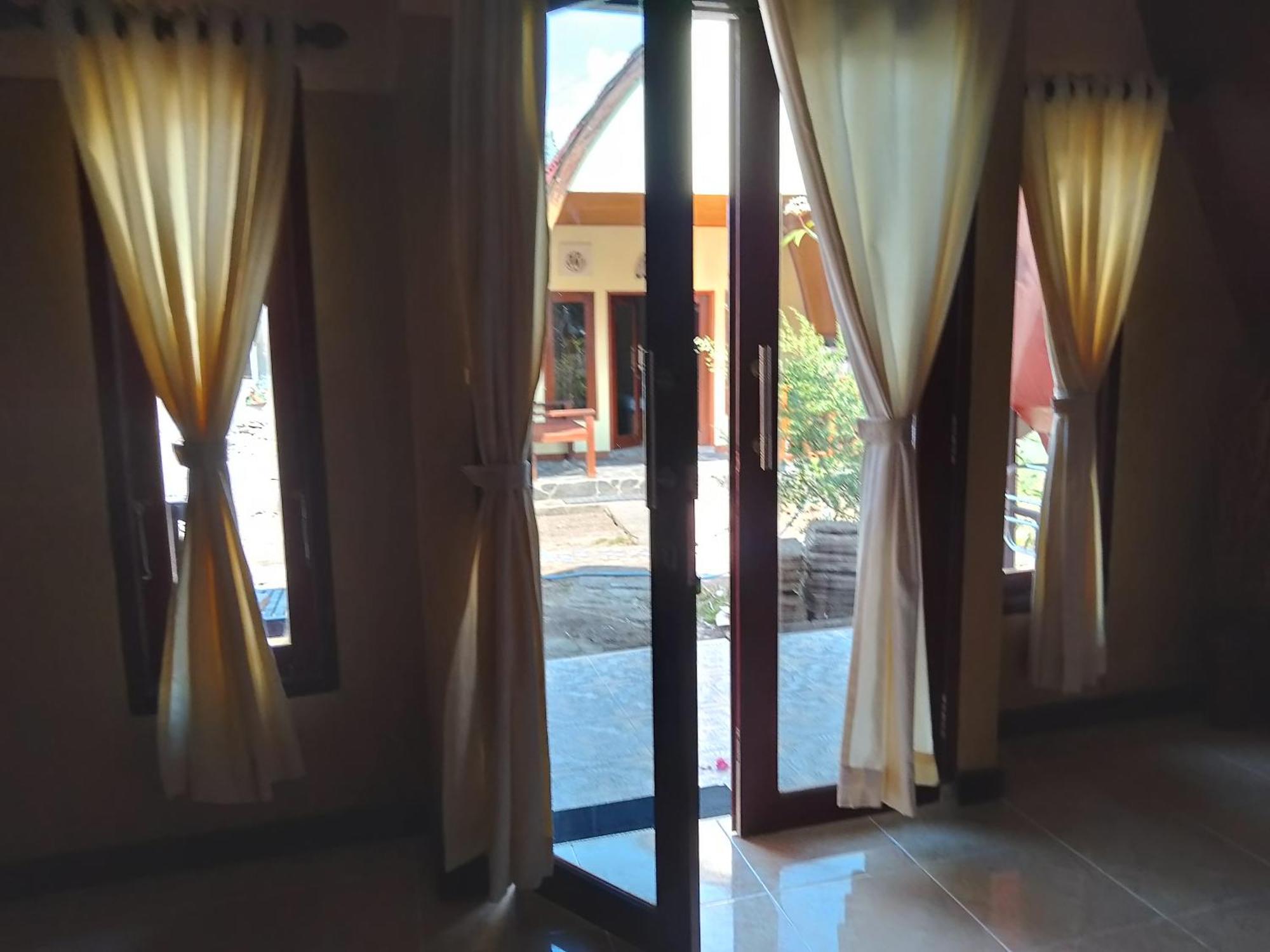 Two One Bungalow Gili Meno Zimmer foto